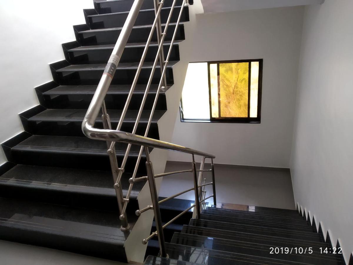 Lotus Hotel Nagaon Beach Alībāg Extérieur photo