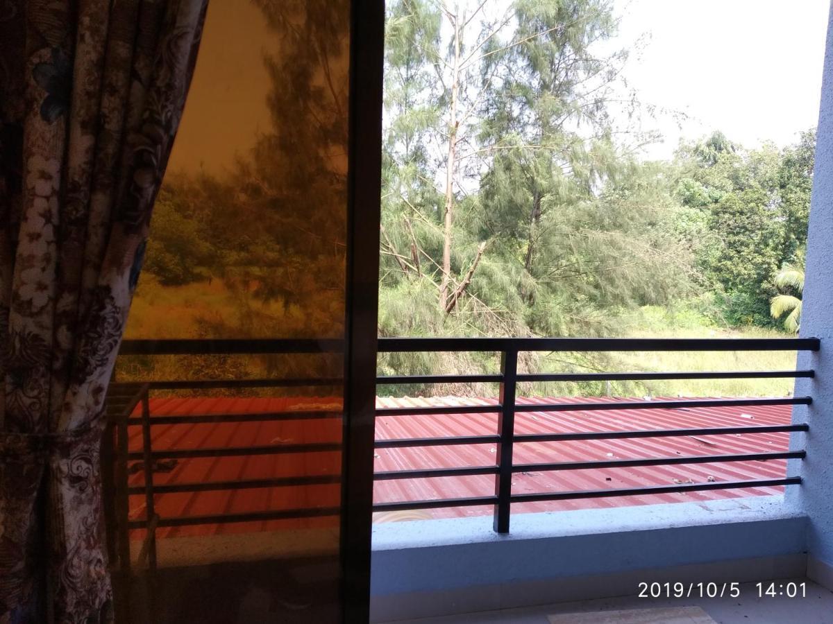 Lotus Hotel Nagaon Beach Alībāg Extérieur photo