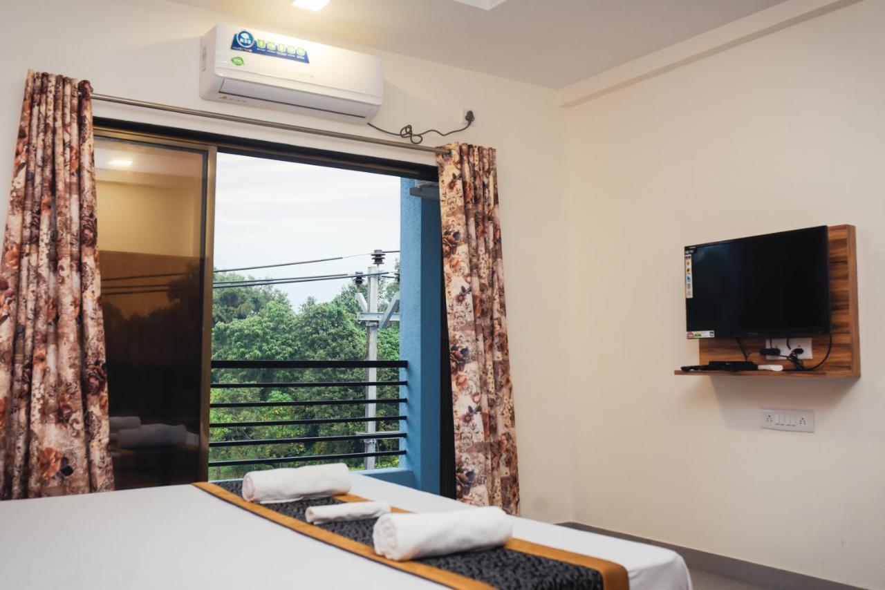 Lotus Hotel Nagaon Beach Alībāg Extérieur photo