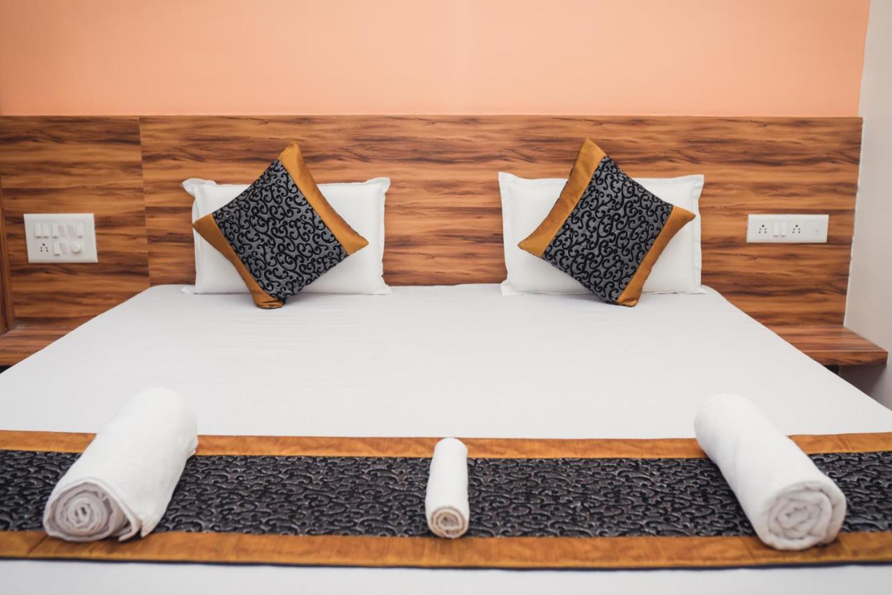 Lotus Hotel Nagaon Beach Alībāg Extérieur photo